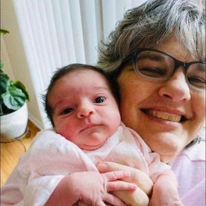 Meet your Posher, Stephanie